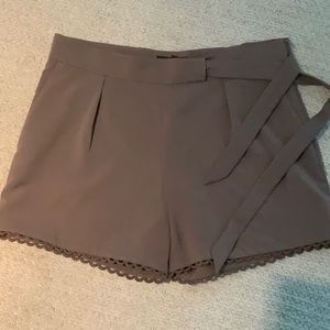 Banana Republic Scallop Hem Dress Short